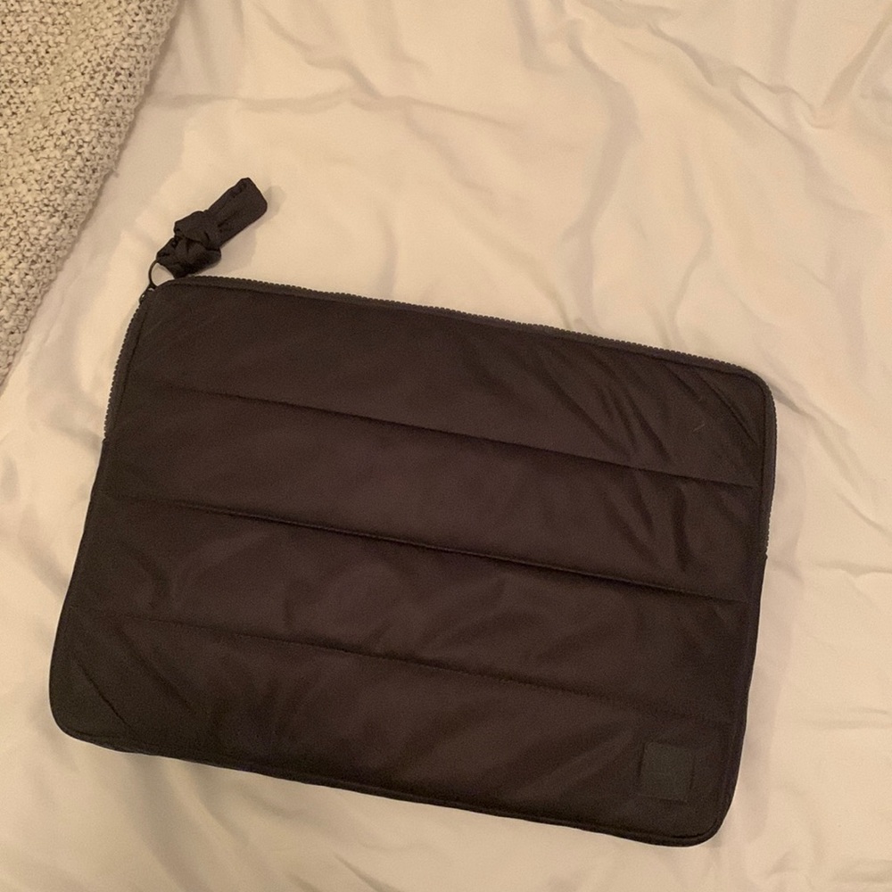 Black Madewell laptop sleeve 11 x 15